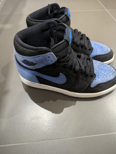 Nike air jordan retro - gs,