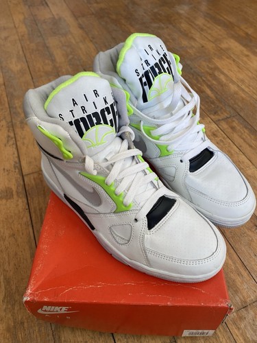 Nike air strike force - air,